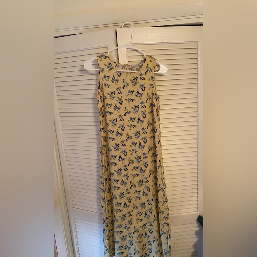 VINTAGE FLORAL MIDI DRESS